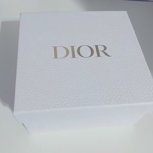 Dior Box